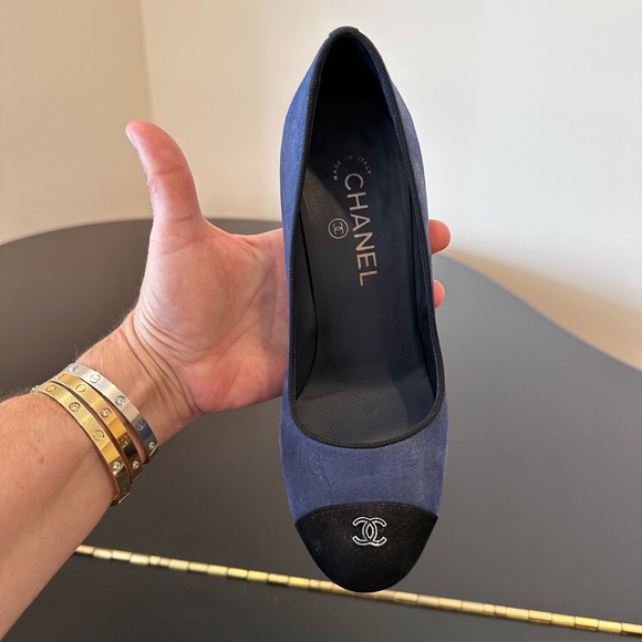 Chanel Authentic Vintage Retro LUXURY CLASSIC RARE Dark Blue Suede Pumps/Shoes - Picture 12 of 17